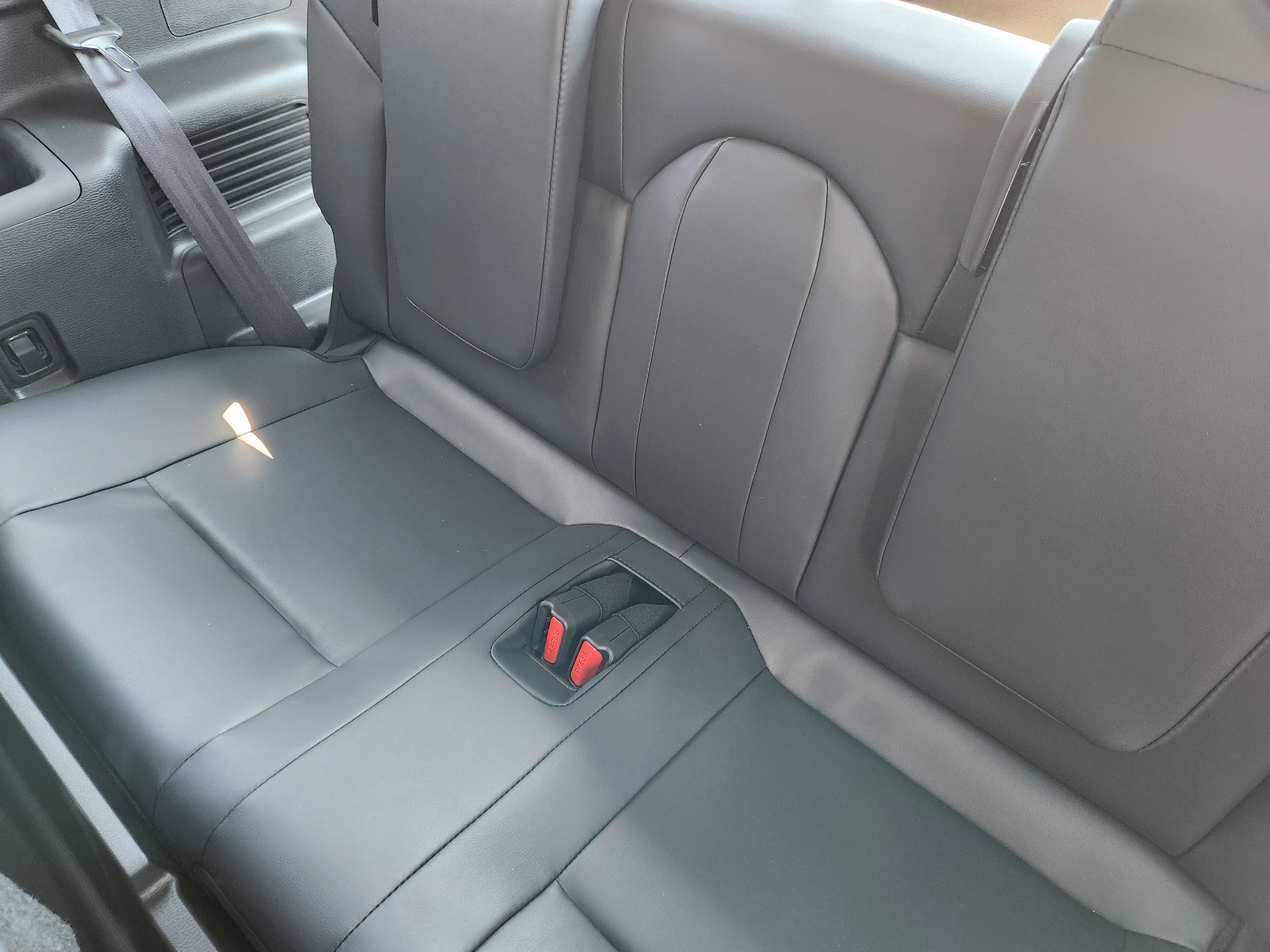 New 2025 Mitsubishi Outlander SE image 10