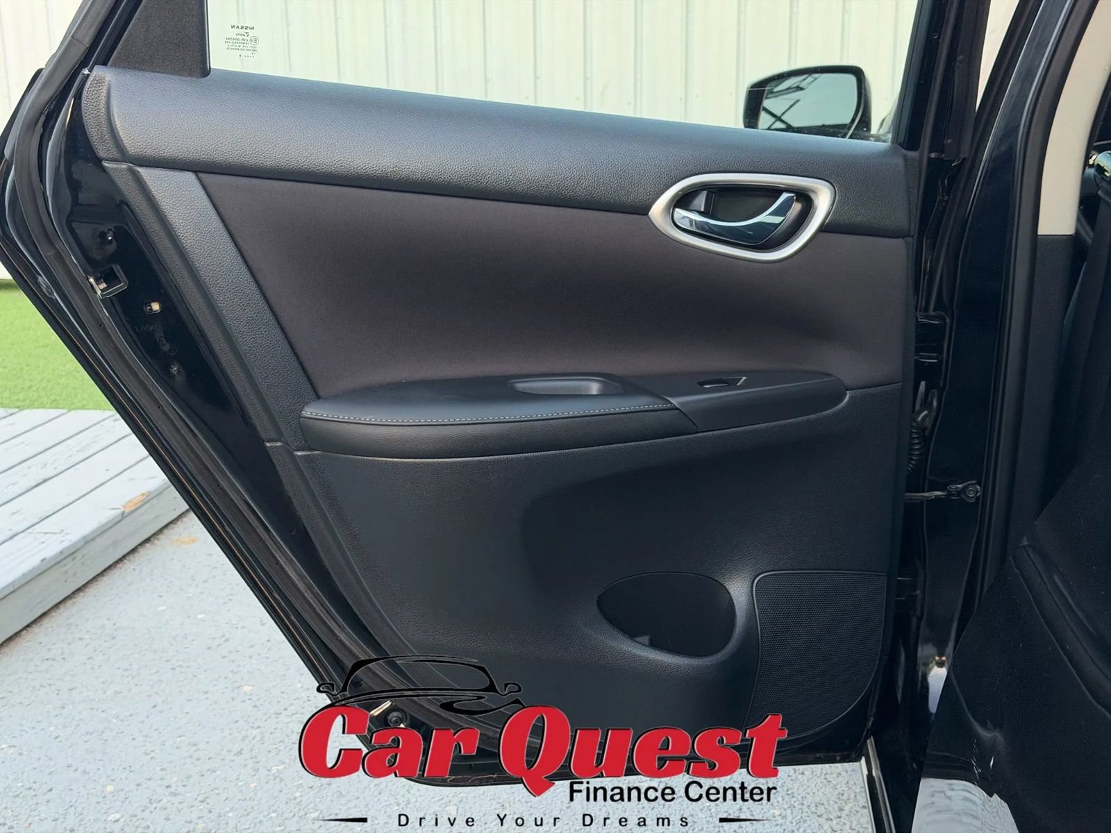 Used 2018 Nissan Sentra SV FWD image 12