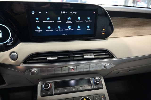 Used 2021 Hyundai Palisade Limited AWD/4WD image 16