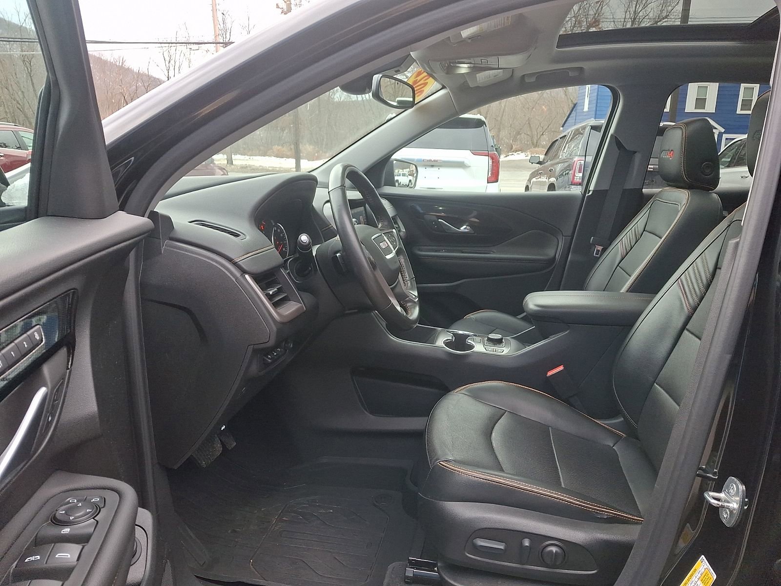 Used 2022 GMC Terrain AT4 w/ Infotainment Package II image 13