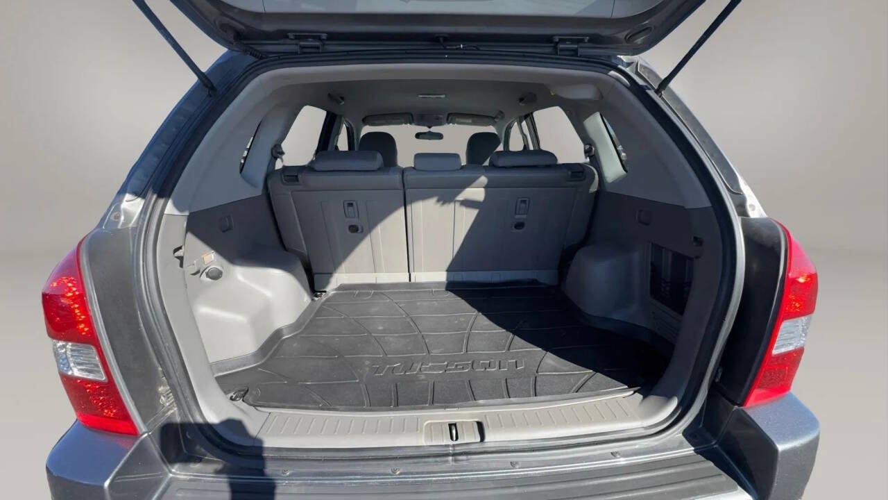 Used 2009 Hyundai Tucson GLS FWD image 17