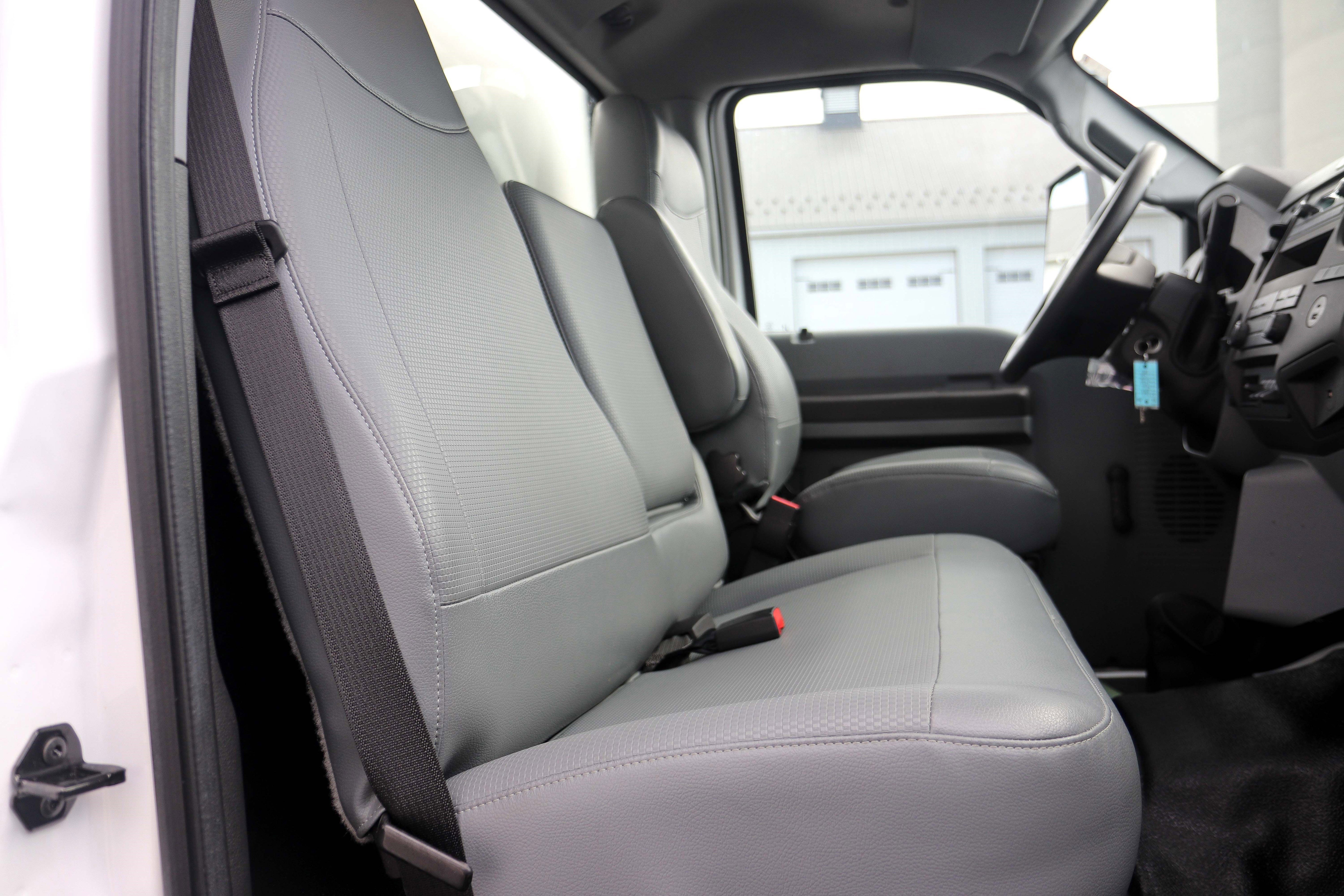 Used 2023 Ford F650 2WD Regular Cab Super Duty image 14