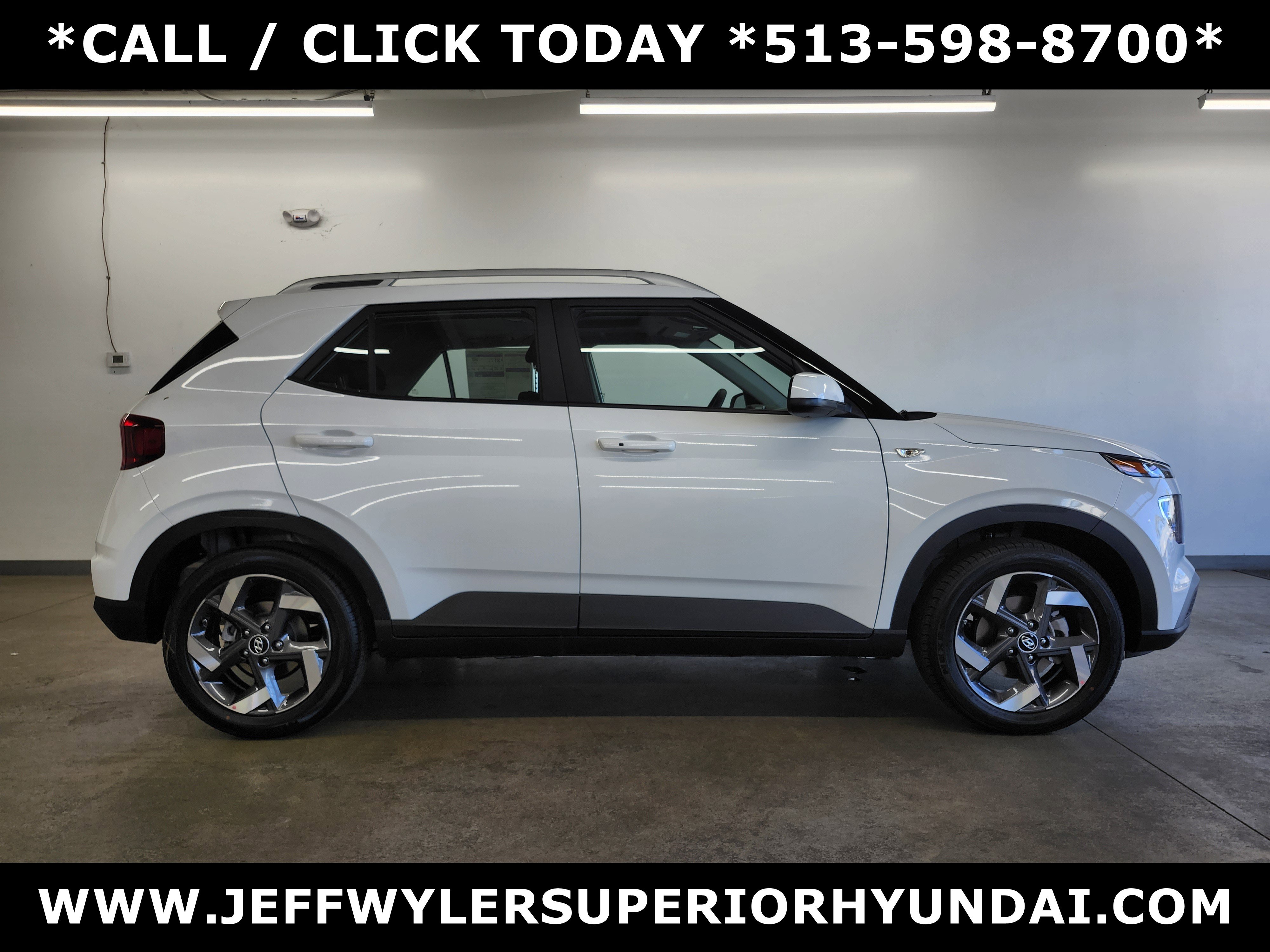 New 2026 Hyundai Venue SEL image 2