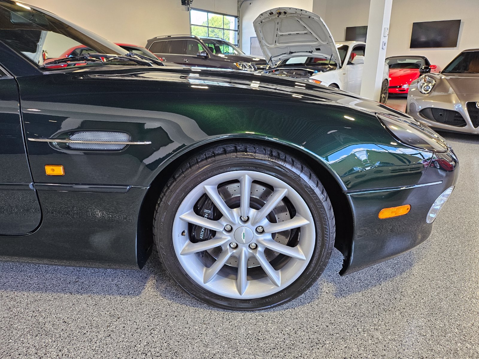 Used 2003 Aston Martin DB7 Vantage RWD image 17