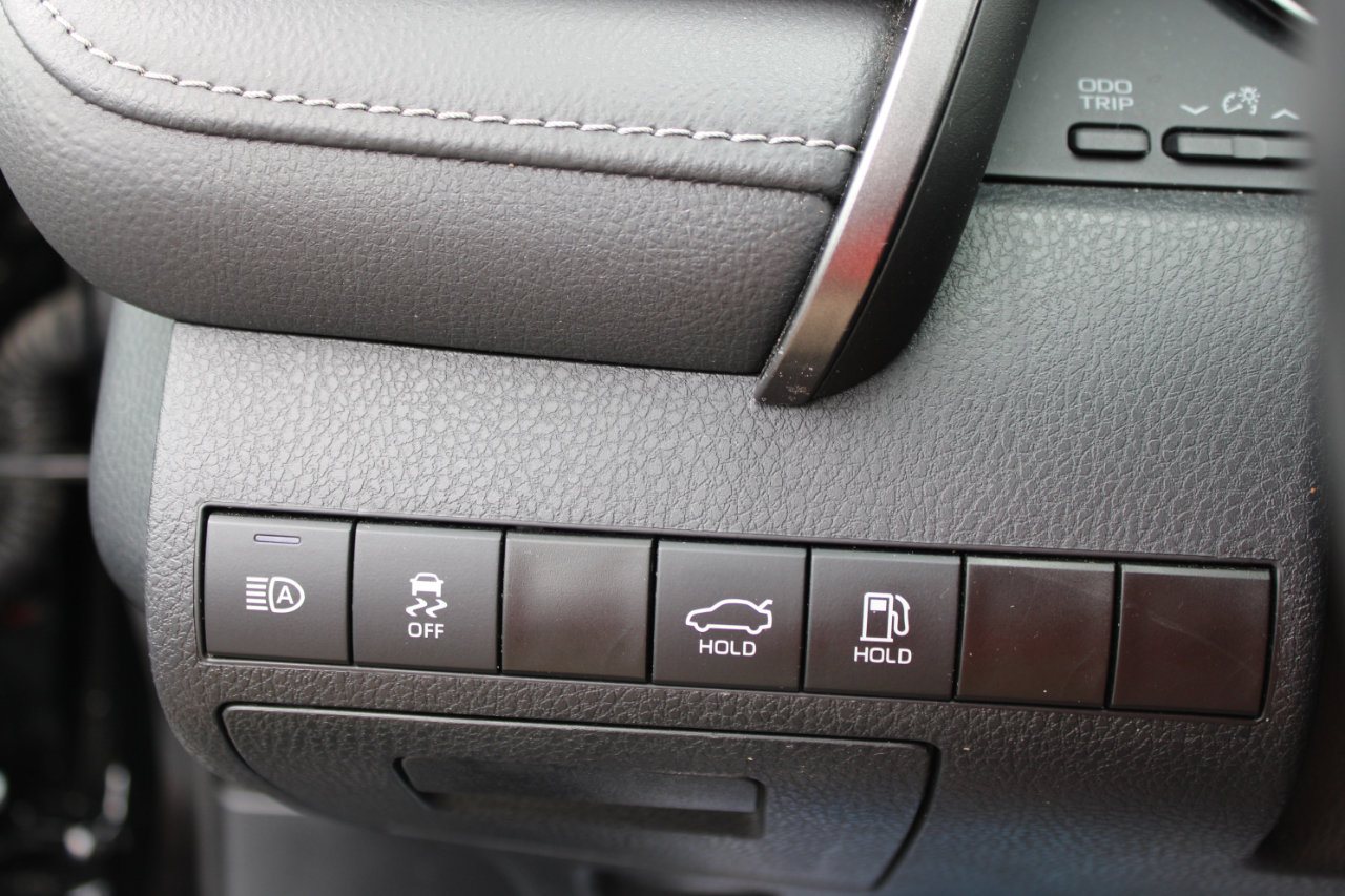 Used 2024 Toyota Camry SE image 24