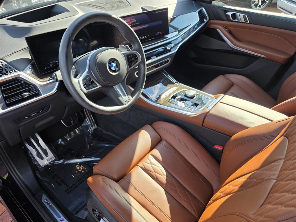 Used 2024 BMW X5 xDrive40i w/ M Sport Package image 8