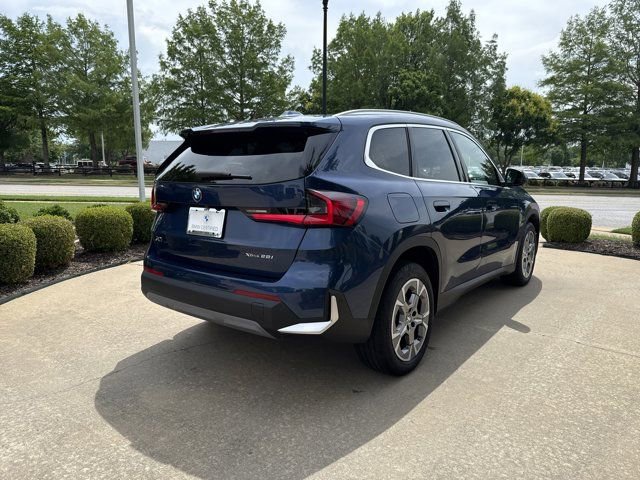 Certified 2023 BMW X1 xDrive28i w/ Convenience Package AWD/4WD image 5