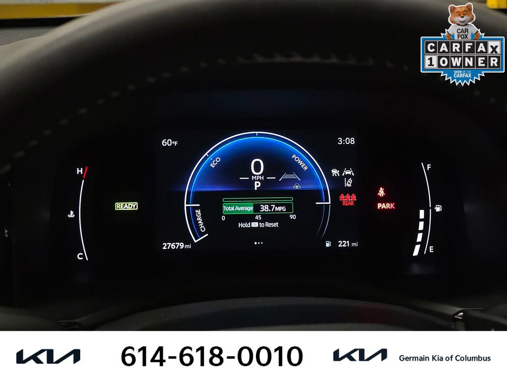 Used 2025 Toyota Camry SE w/ Multimedia Upgrade Package image 24