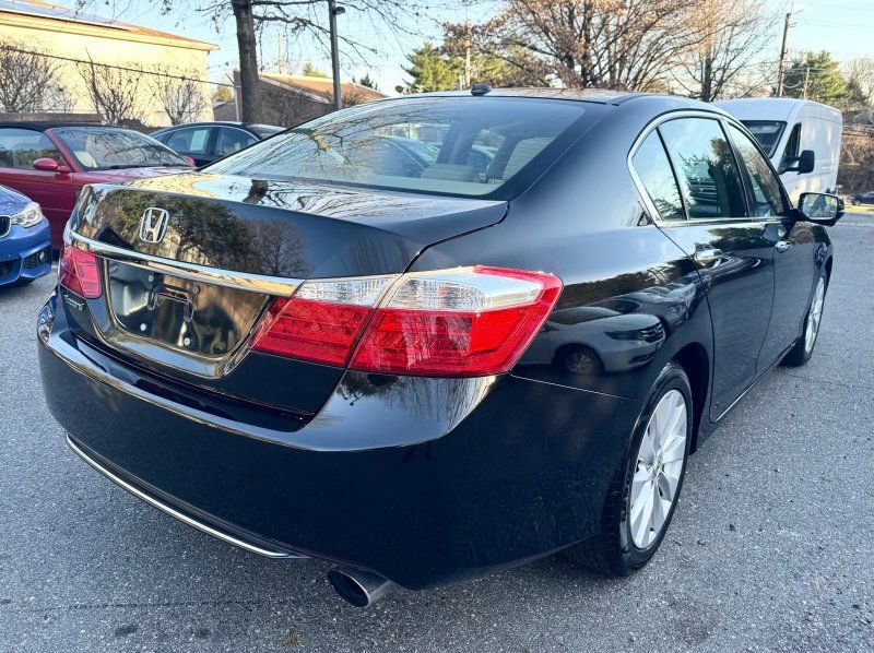 Used 2015 Honda Accord EX-L image 6