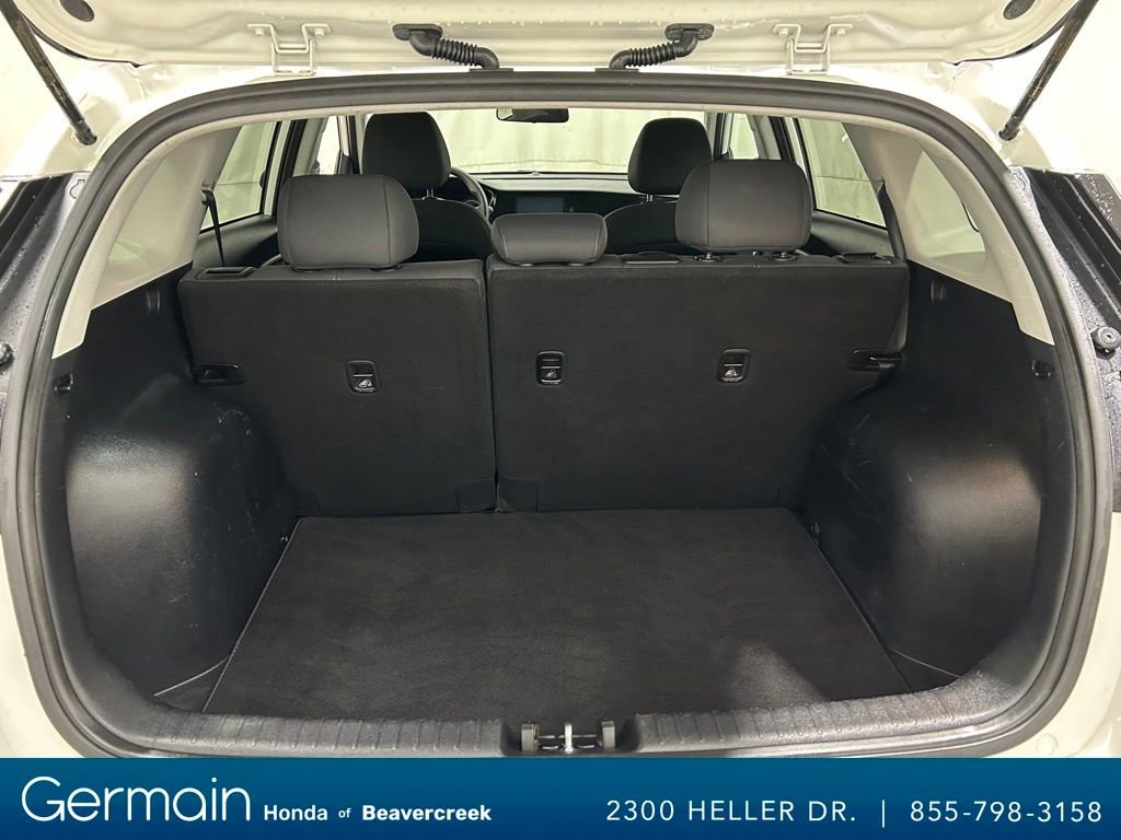 Used 2022 Kia Niro LX image 30