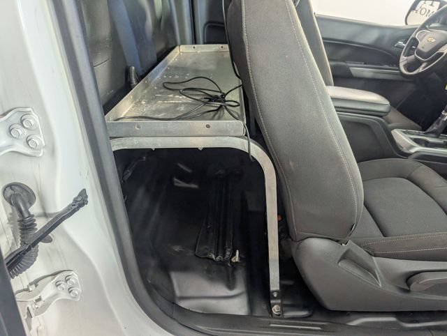 Used 2022 Chevrolet Colorado LT w/ Fleet Safety Package RWD image 26