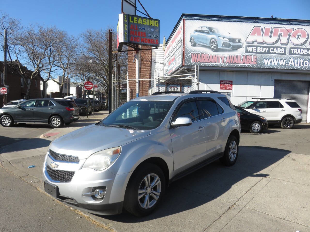 Used 2015 Chevrolet Equinox LT image 2