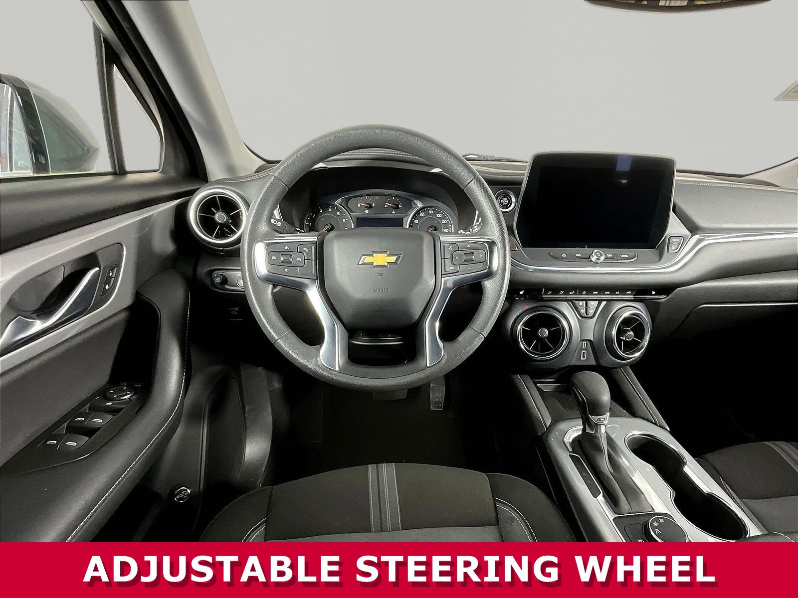 Used 2024 Chevrolet Blazer LT w/ Convenience Package FWD image 8