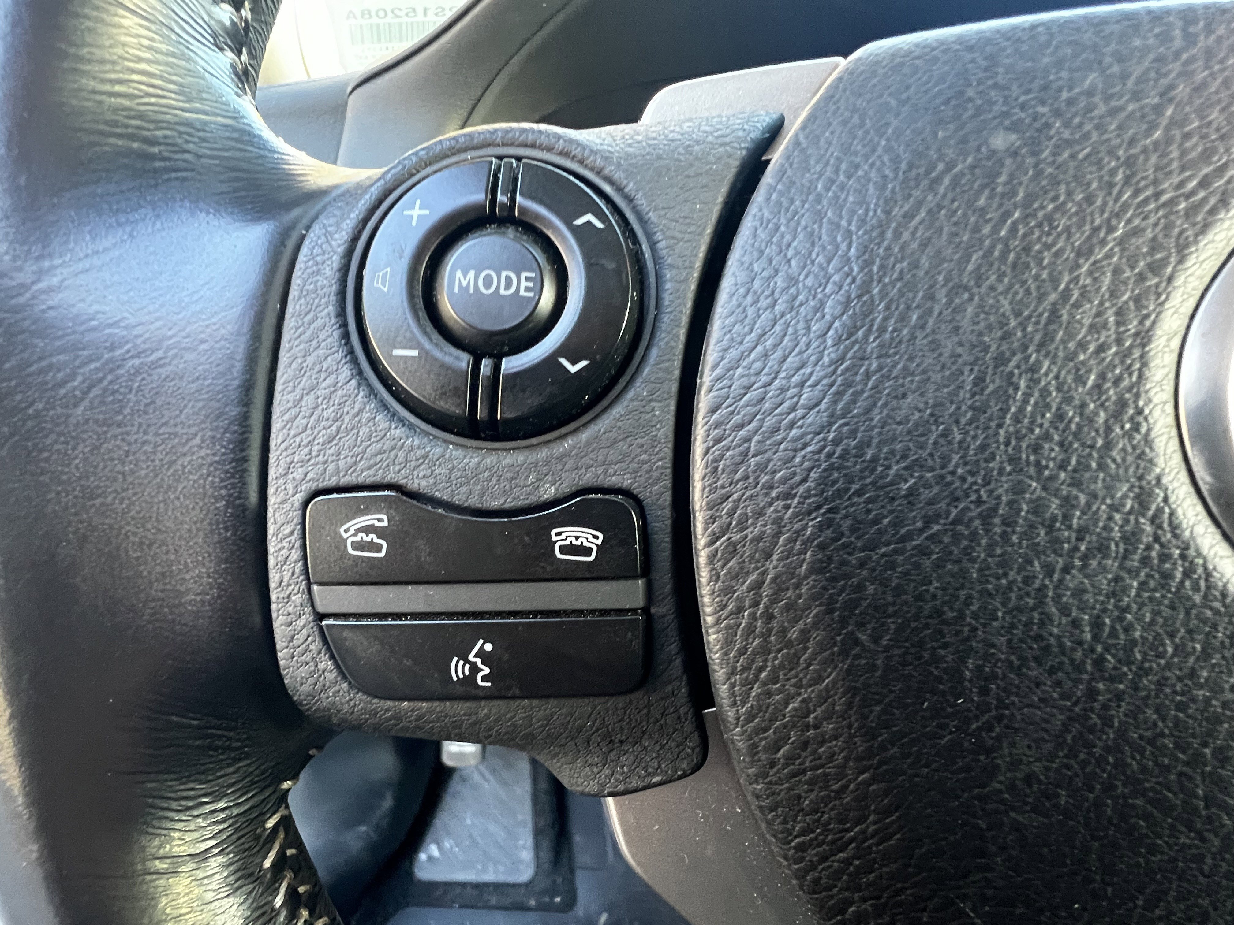 Used 2015 Lexus CT 200h w/ Navigation Package image 19