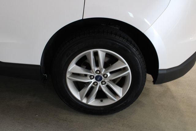 Used 2017 Ford Edge SEL w/ Canadian Touring Package AWD/4WD image 30