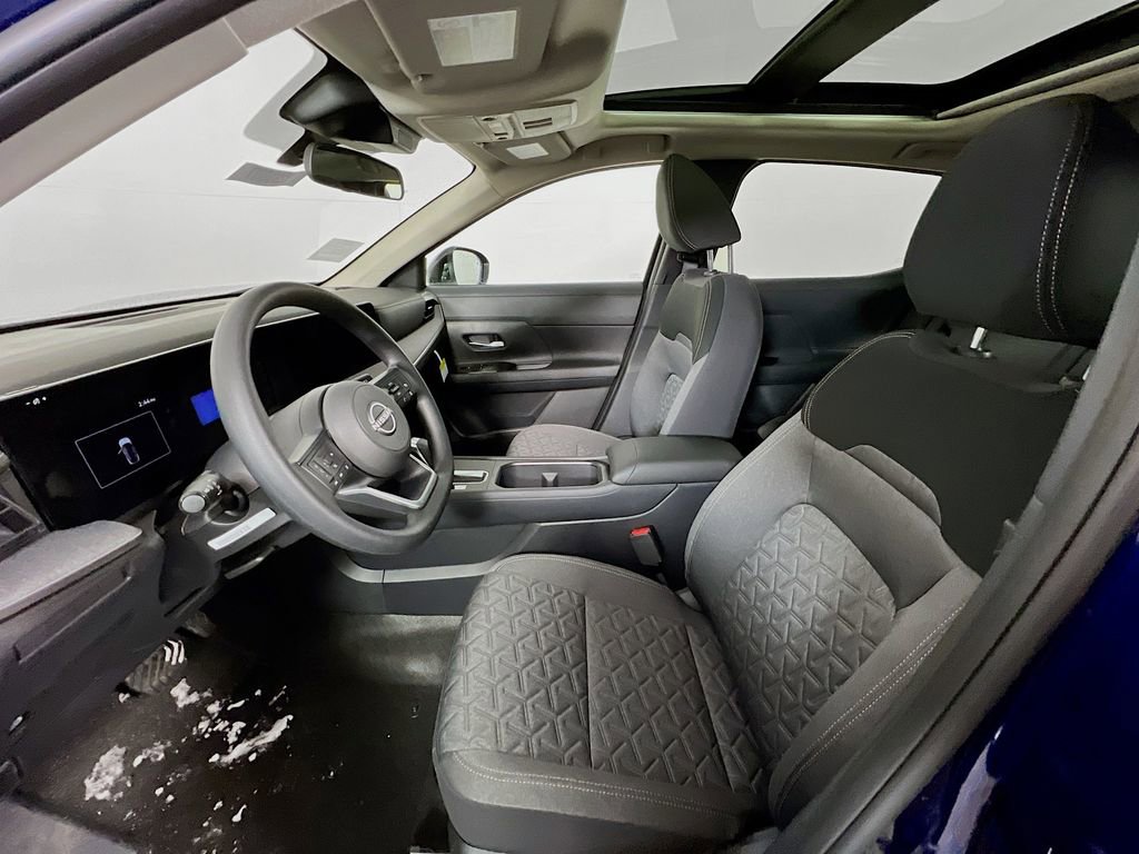 New 2026 Nissan Kicks SV image 18