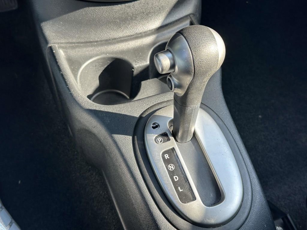 Used 2015 Nissan Versa Note SV image 30