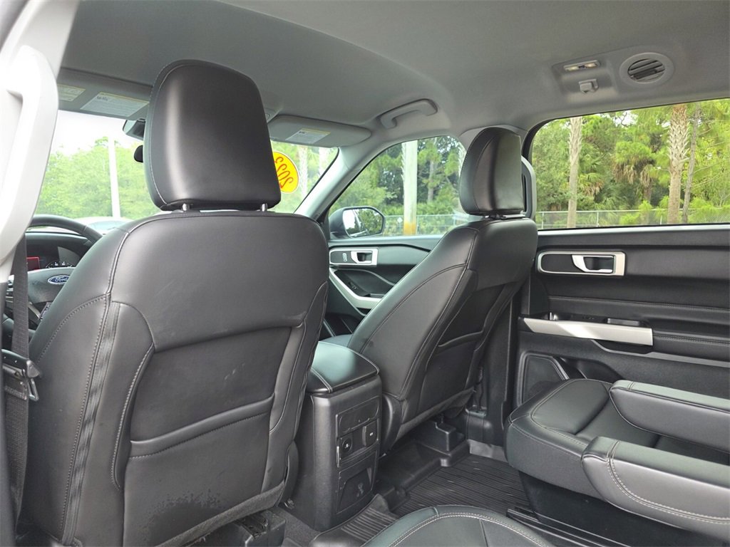 Used 2023 Ford Explorer XLT w/ Equipment Group 202A image 25