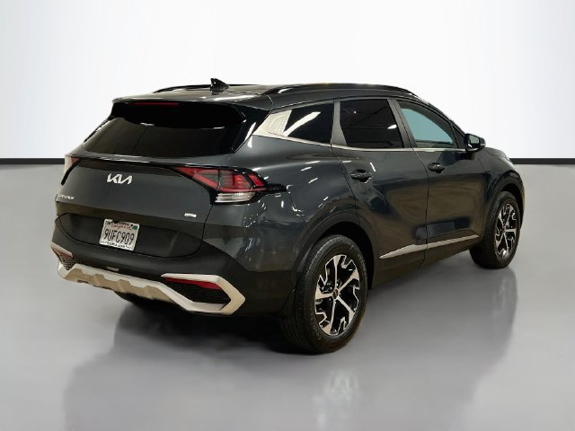Certified 2025 Kia Sportage EX w/ EX Premium Package AWD/4WD image 7