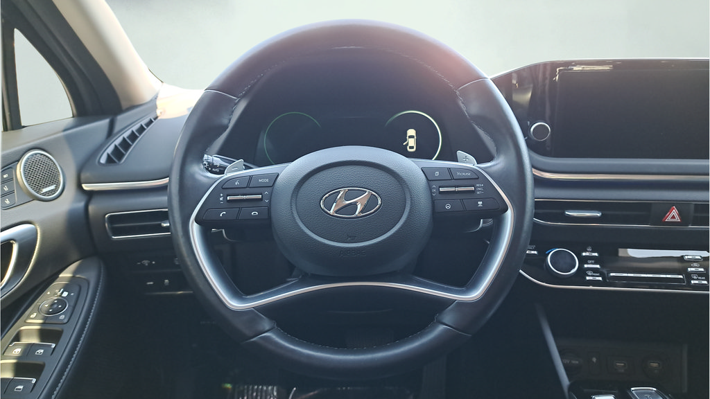 Used 2022 Hyundai Sonata Limited w/ Cargo Package FWD image 19