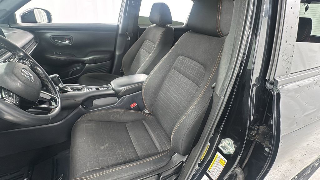 Used 2023 Honda HR-V Sport image 10