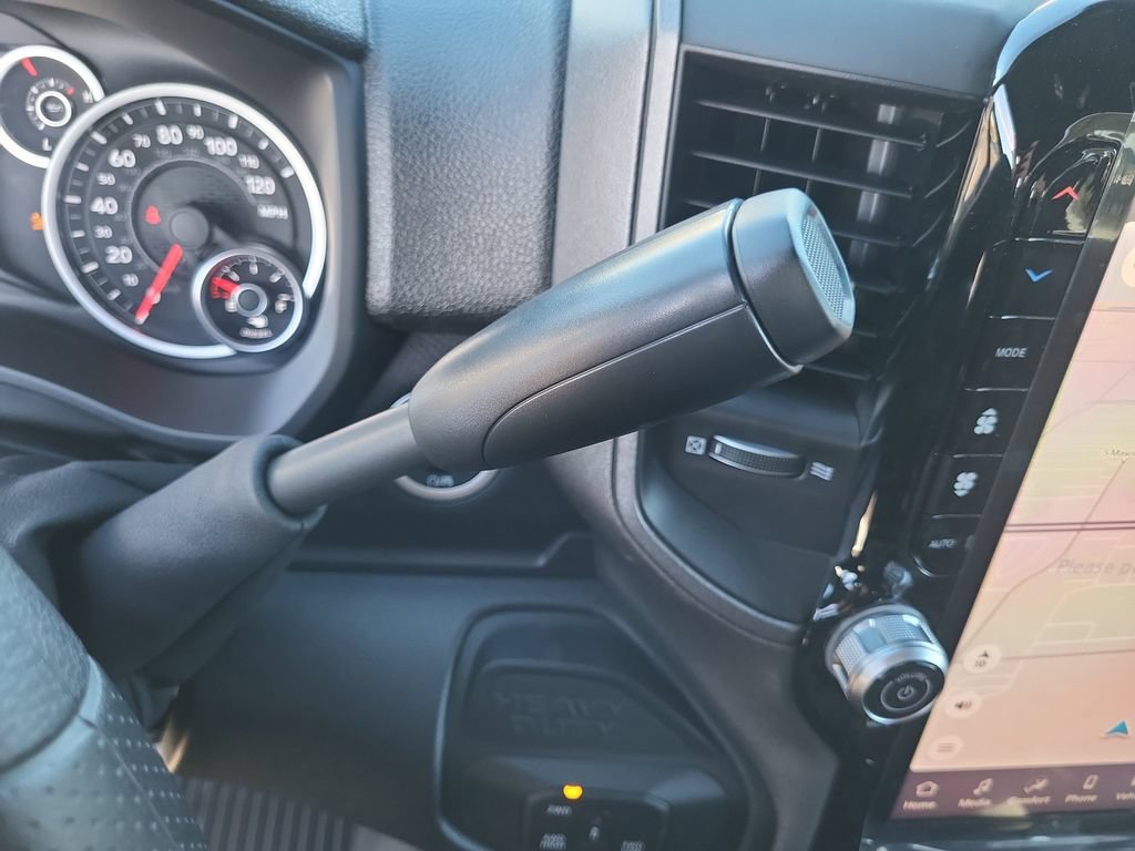 New 2026 RAM 2500 Tradesman AWD/4WD image 25