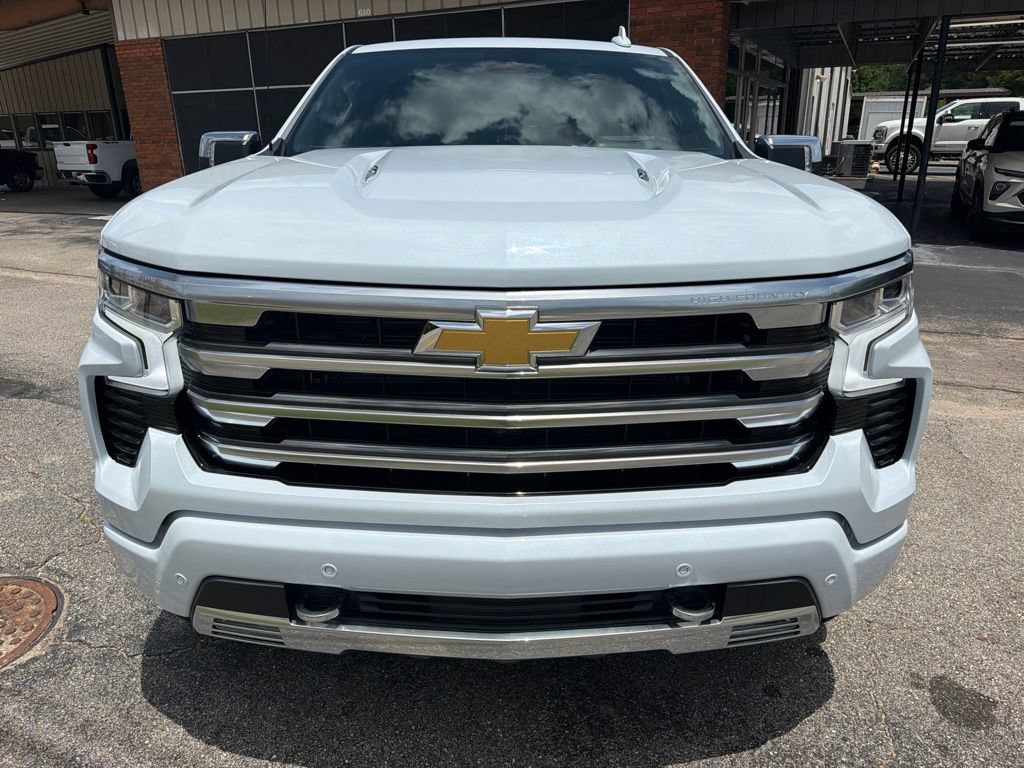 New 2026 Chevrolet Silverado 1500 High Country AWD/4WD image 2