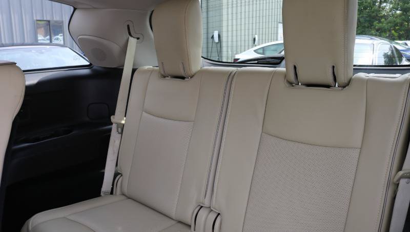 Used 2016 INFINITI QX60 Luxe AWD/4WD image 18