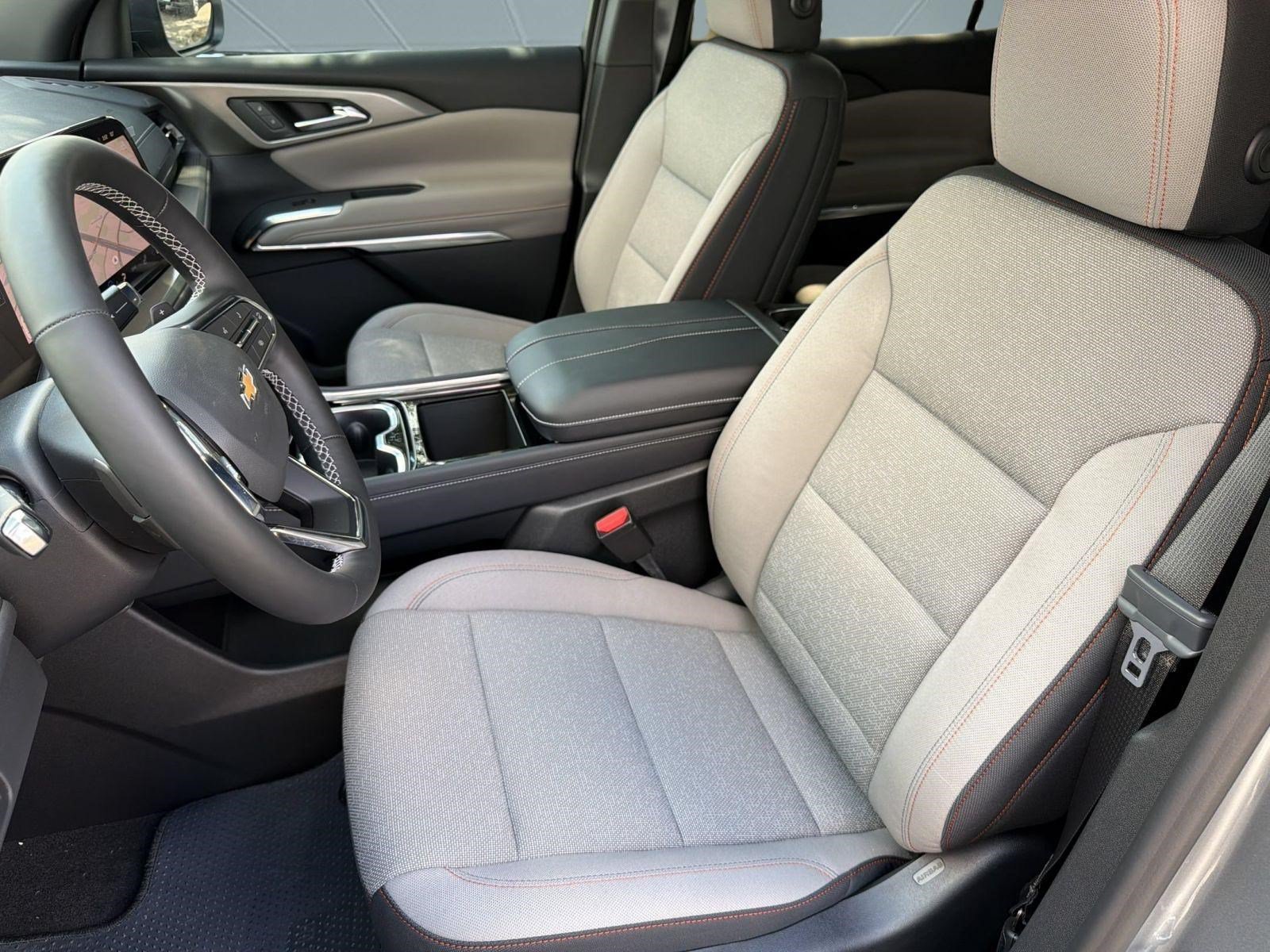 New 2026 Chevrolet Traverse LT FWD image 5