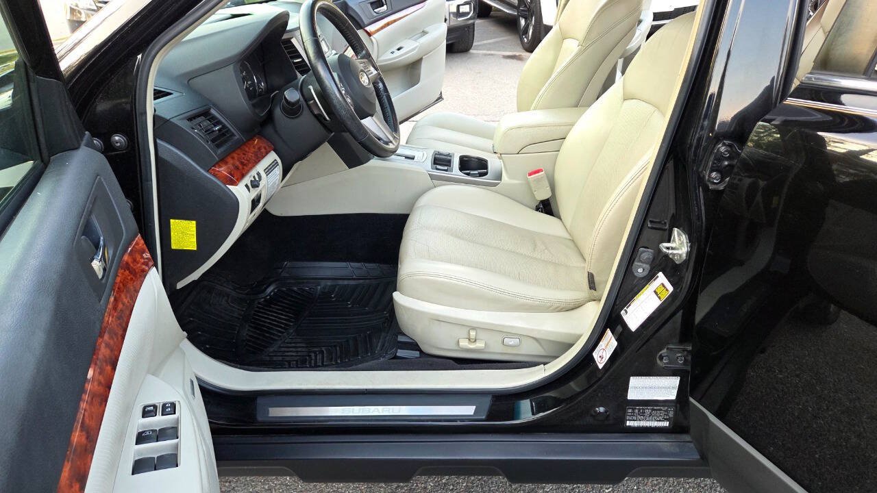 Used 2010 Subaru Outback 2.5i Limited AWD/4WD image 27