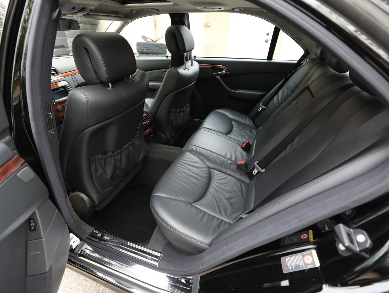 Used 2006 Mercedes-Benz S 500 4MATIC image 10