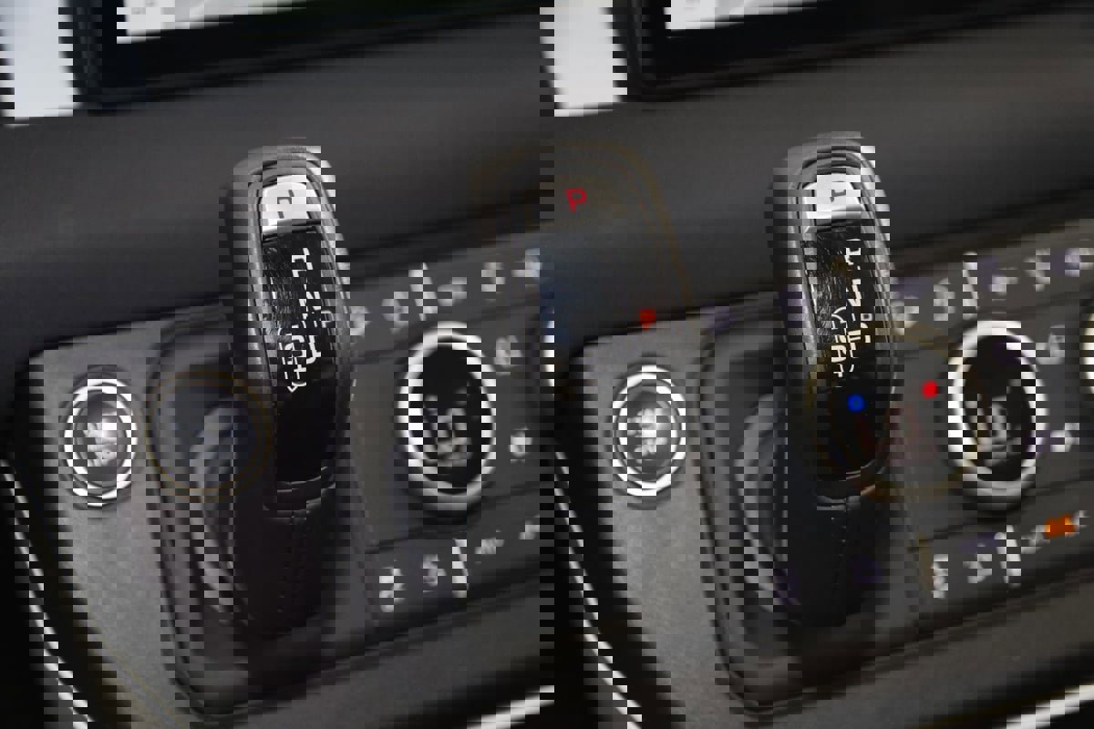 Used 2023 Land Rover Defender 110 S image 7