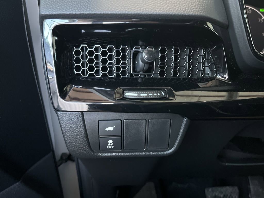 Used 2023 Honda CR-V Sport Touring image 14