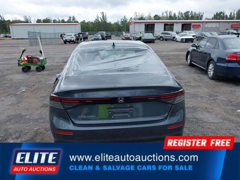 Used 2025 Honda Accord LX image 31