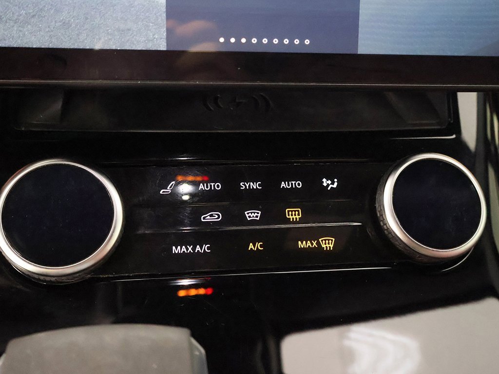 Used 2023 Land Rover Range Rover Sport SE Dynamic image 48