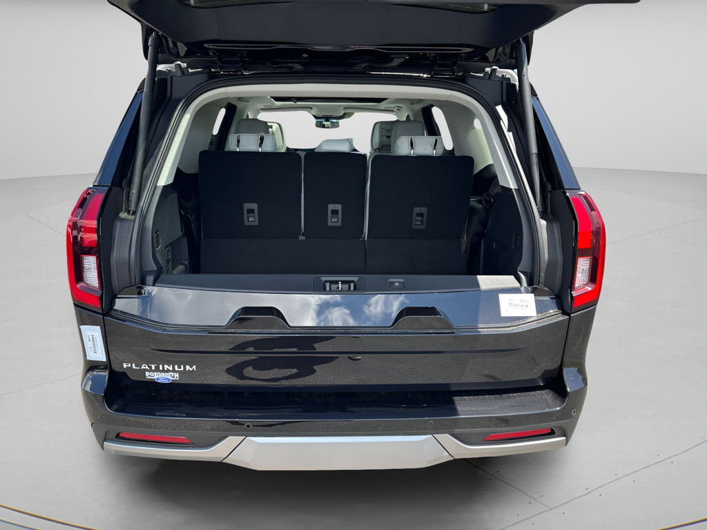 New 2026 Ford Expedition Platinum w/ Platinum Ultimate Package AWD/4WD image 18
