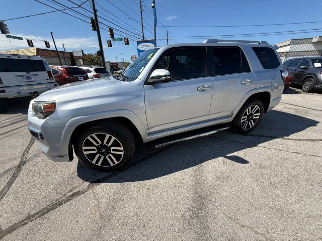 Used 2014 Toyota 4Runner Limited image 2