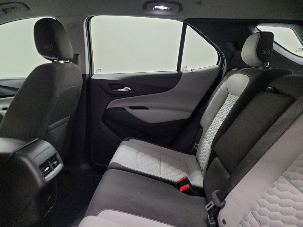 Used 2018 Chevrolet Equinox LS AWD/4WD image 18