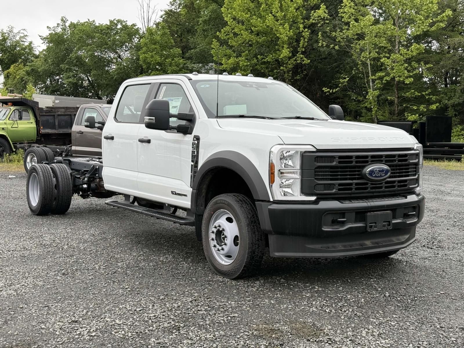 New 2025 Ford F550 4x4 Crew Cab Super Duty