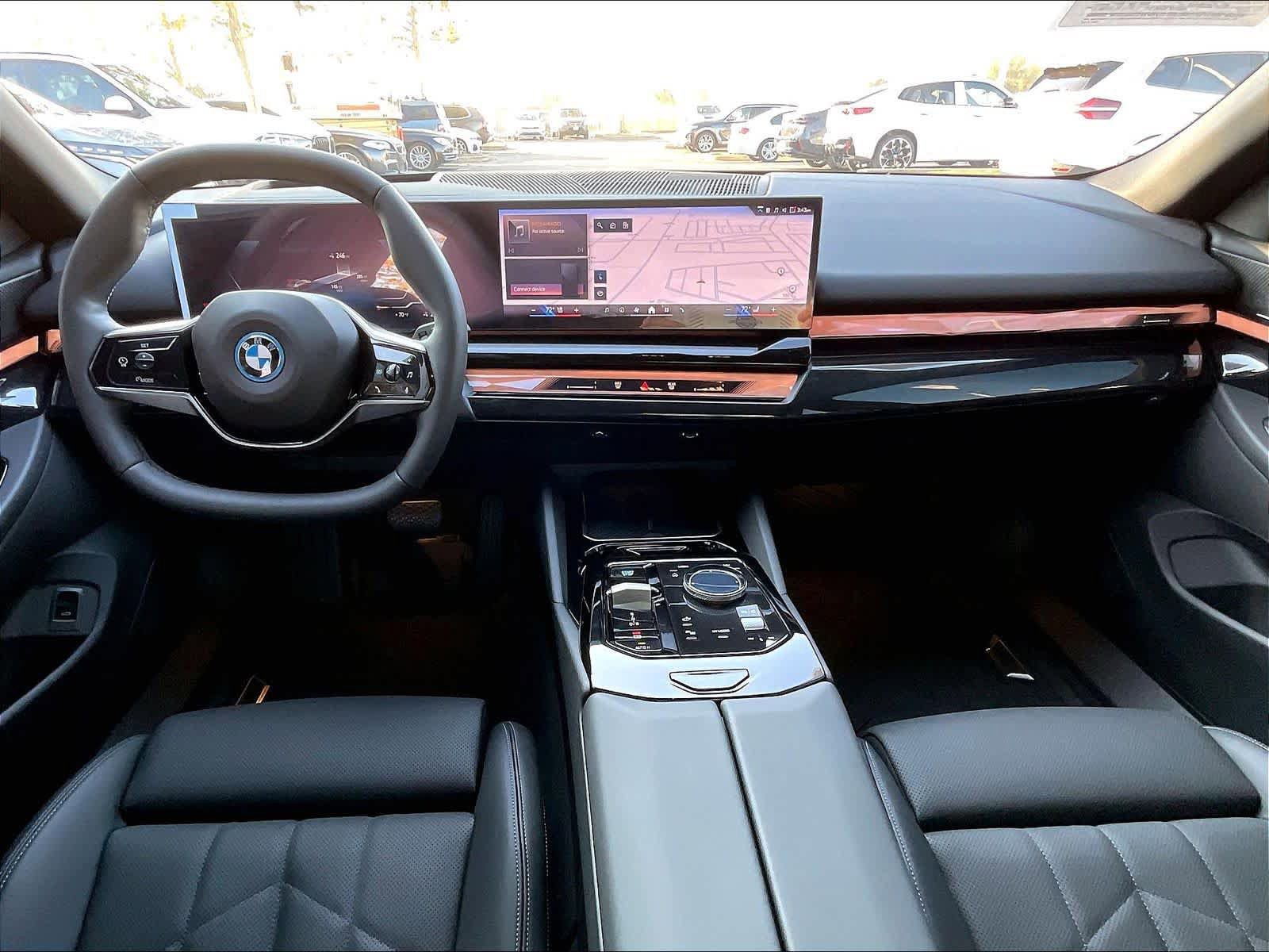 Certified 2026 BMW i5 eDrive40 w/ Premium Package image 15