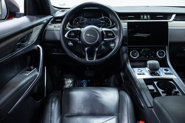 Used 2022 Jaguar F-PACE S AWD/4WD image 3
