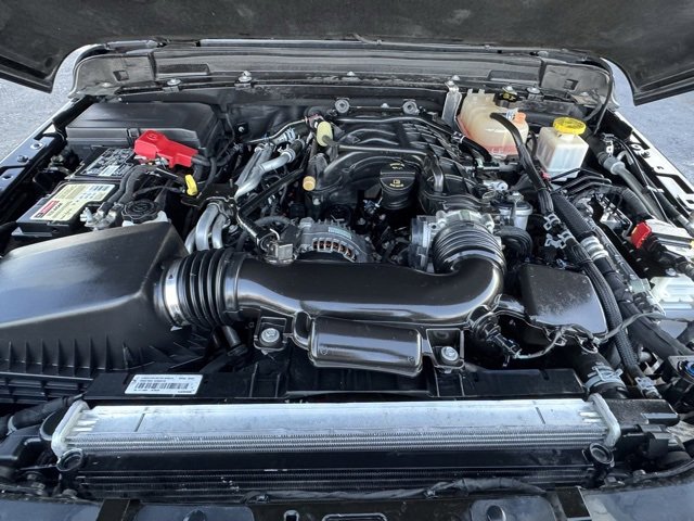 Used 2020 Jeep Gladiator Sport image 2