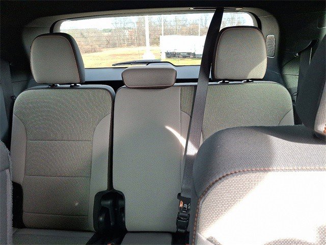 Certified 2025 Chevrolet Traverse LT image 22
