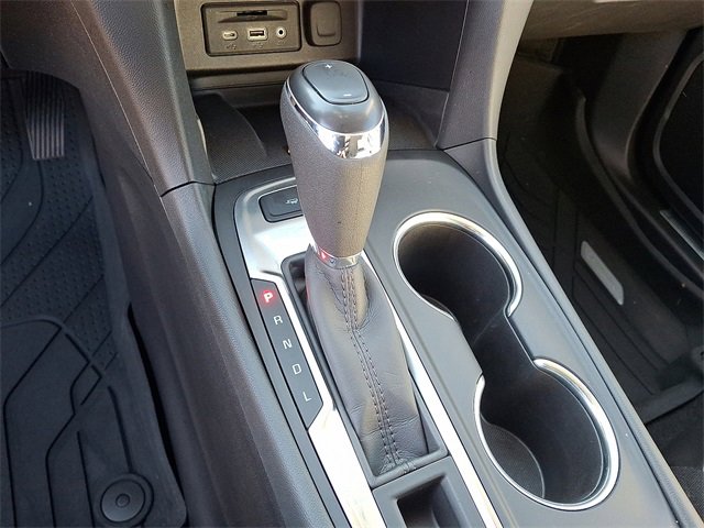 Used 2020 Chevrolet Equinox Premier image 11