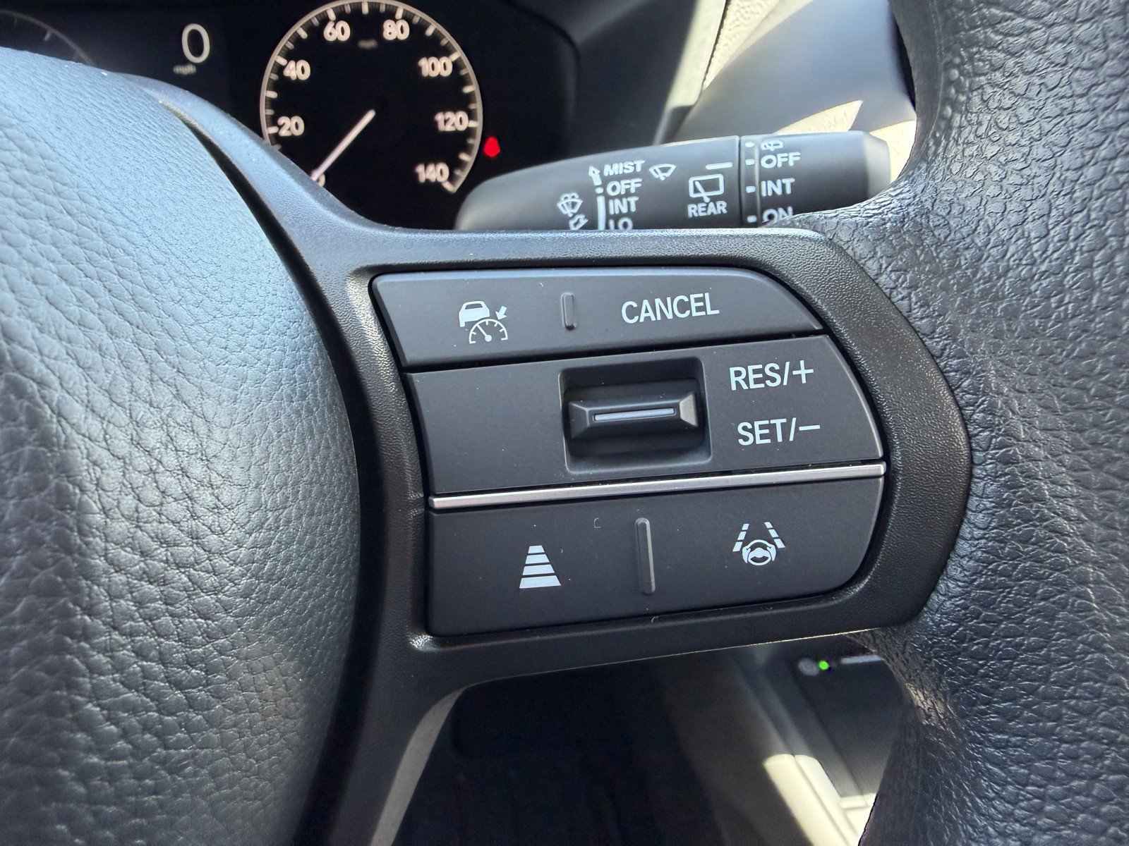 New 2026 Honda HR-V LX image 25