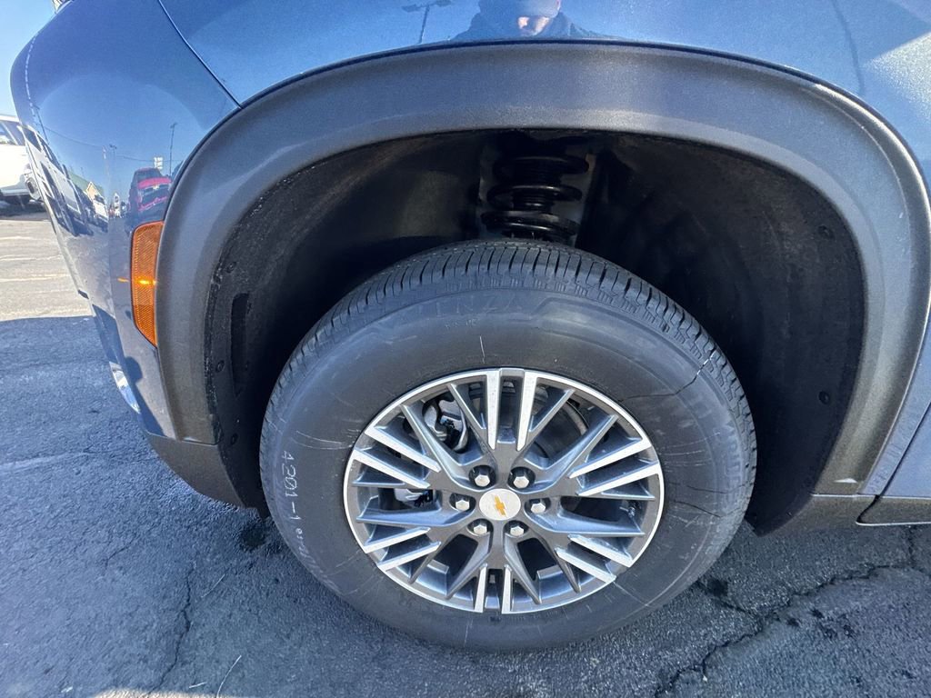 New 2026 Chevrolet Traverse LT image 10