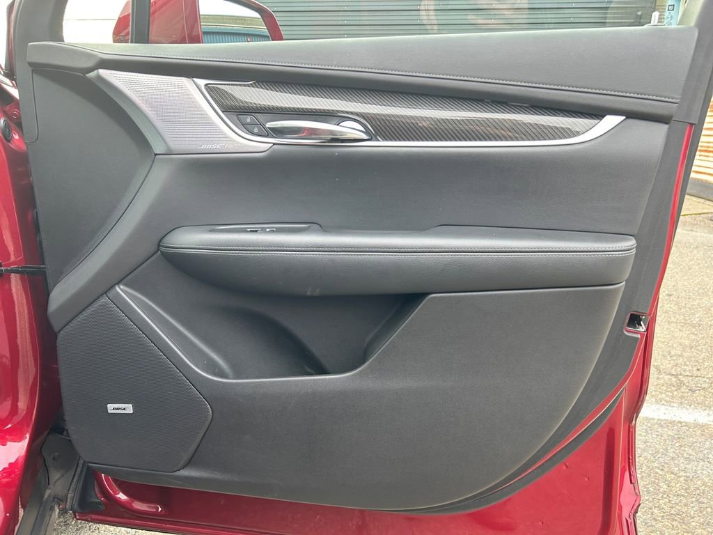 Used 2020 Cadillac XT6 Sport image 26