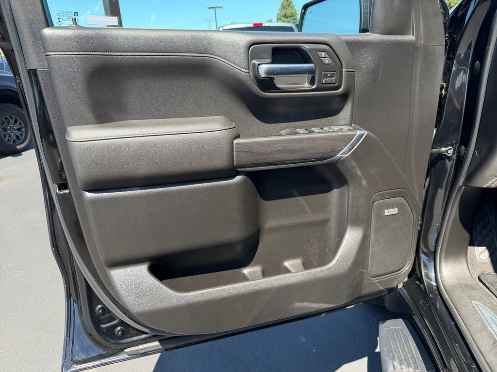 Used 2019 Chevrolet Silverado 1500 LTZ w/ LTZ Premium Package AWD/4WD image 20