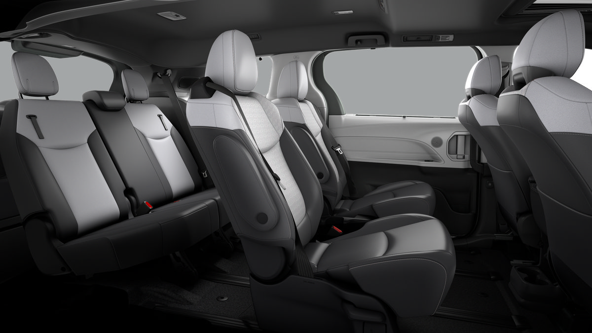 New 2026 Toyota Sienna XSE FWD image 63