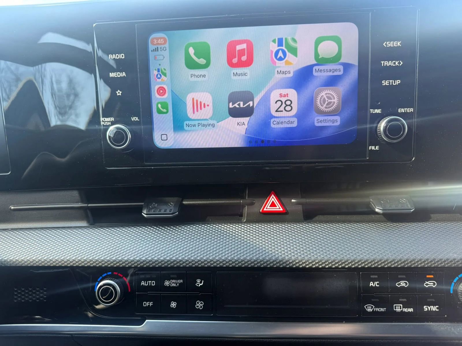 Used 2023 Kia Sportage LX image 19